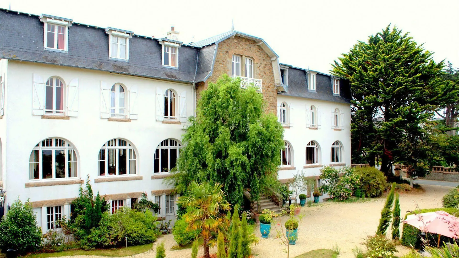 Park Hotel Bellevue Trégastel