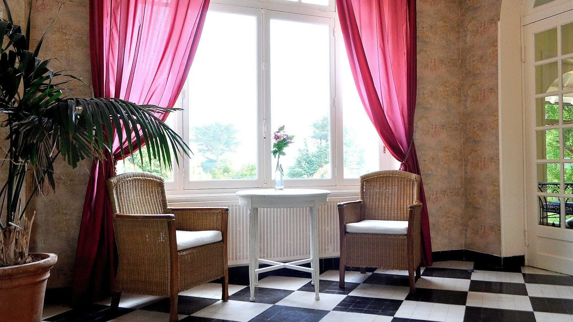 Park Hotel Bellevue Trégastel