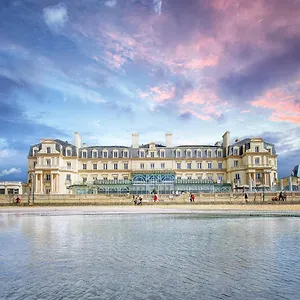 Grand Des Thermes Hotel